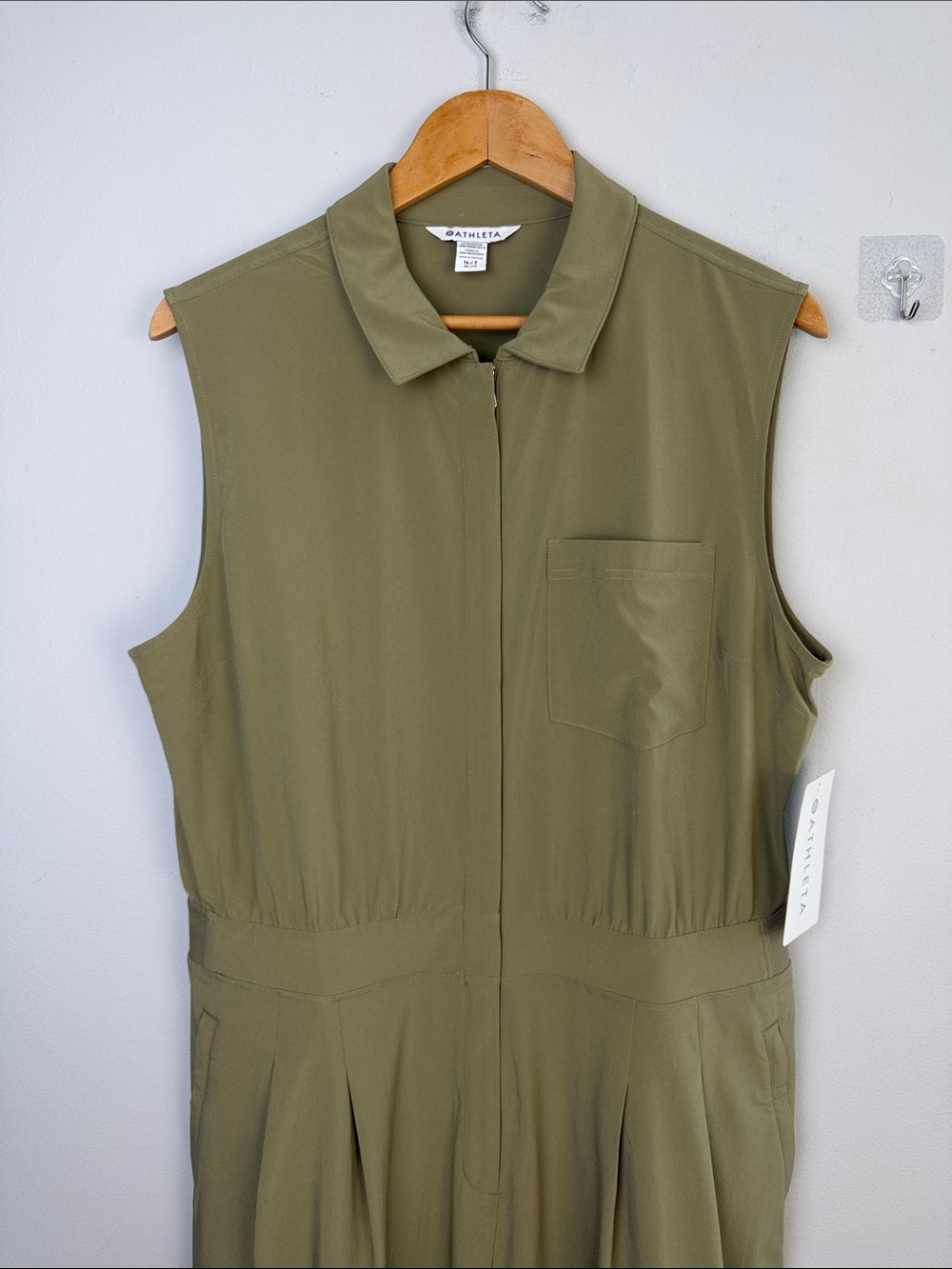 NEW Athleta Brooklyn Heights Wide Leg Jumpsuit Size 16T Olive Athleisure Utility - Picture 3 of 16